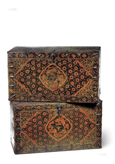 彩绘龙纹木箱一对 十七世纪