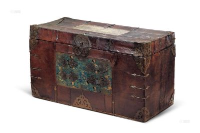 藏式皮箱 十六至十七世纪