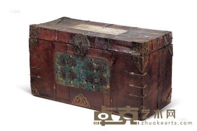 藏式皮箱 十六至十七世纪 82.5×46.5×35.5cm