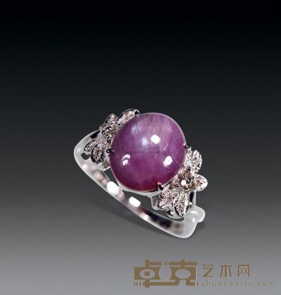 紫色蓝宝石钻石戒指 