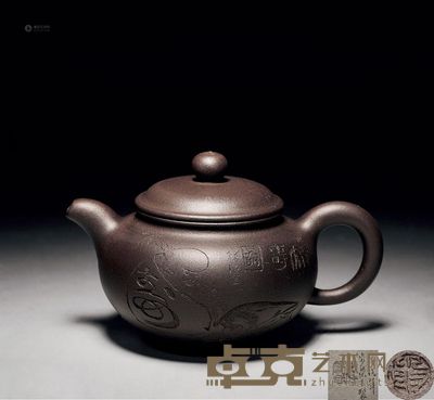 殷步荣 大寿图壶