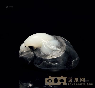 张克山 和阗青花籽料巧色圆雕荸荠 3.5×5.5×4.2cm