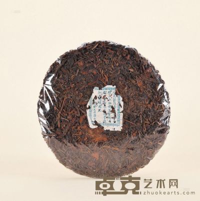 约80年以上 同昌黄文兴号圆茶 （一饼） 直径19.2cm