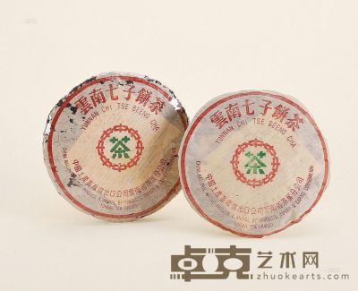 1985年 7532雪印圆茶 （二饼） 直径19cm