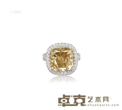 9.34卡拉古垫形浓彩黄色SI2净度钻石戒指 