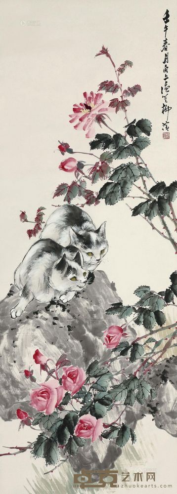 柳滨 1942年作 猫趣图 立轴 118×43cm