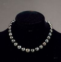 现代 黑珍珠项链