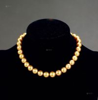 现代 金色珍珠项链