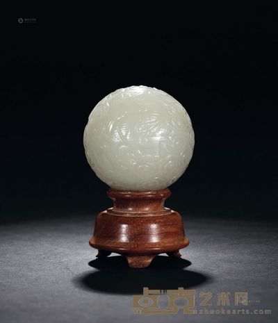 清 白玉圆雕云龙纹球形摆件 <em>直径4.5cm(不带座)</em>