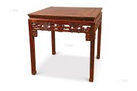 红木寿字纹方桌