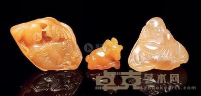 田黄雕爱、弥勒、羊小摆件 (三件一组) <em>3.1×2.1×1.1cm;2.3×2.5×1.4cm;1.3×1.4×1.