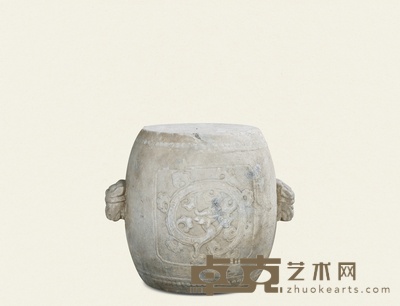 清·汉白玉铺首乳钉纹鼓墩 50×30×41cm