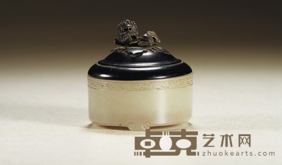 清·白玉雕云足香炉 高:6cm 直径:6cm