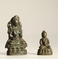 清·铜鎏金阿閦佛坐像、铜制无量寿佛坐像