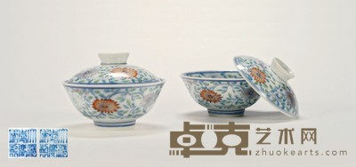 清嘉庆·斗彩菊花纹盖碗一对 高:8.3cm直径:11.5cm数量:2个