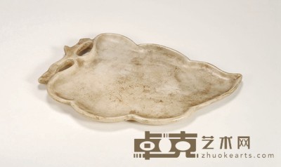 清·汉白玉雕叶形香盘 长:24cm宽:17cm