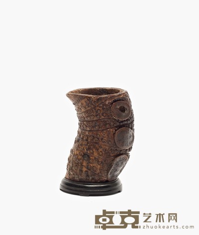 清乾隆 小松款(黄易)随形竹刻笔筒 高: 11.5cm