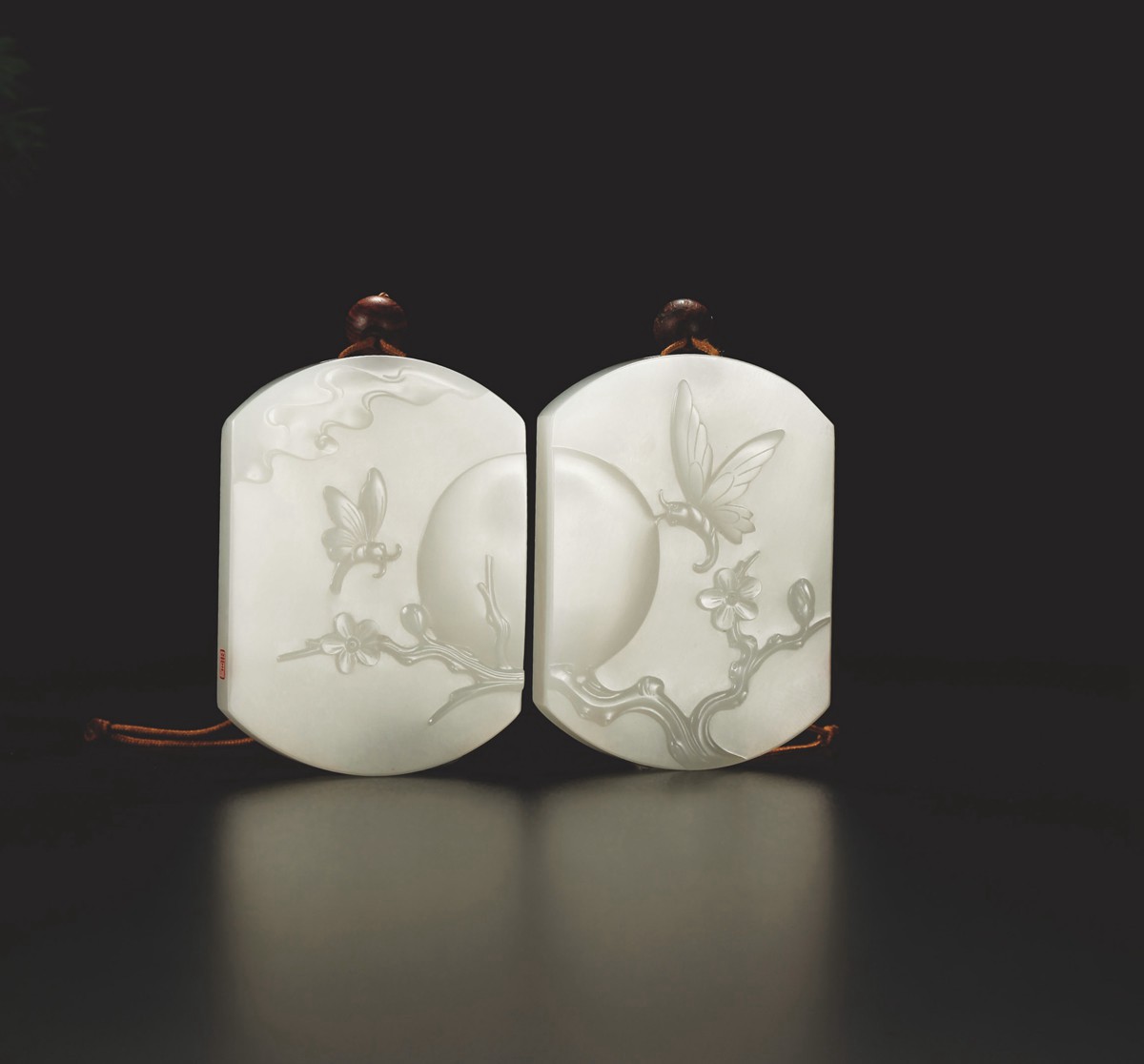 lot:3444 叶清 花好月圆 白玉对牌图片