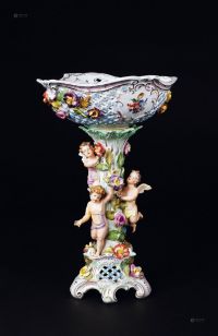 十九世纪德国 梅森瓷雕天使水果盘