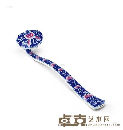 清乾隆 青花加彩缠枝莲纹如意 长31.5cm