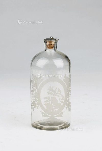 19世纪 玻璃镂空瓶
