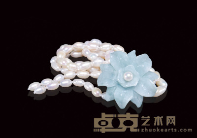翡翠珍珠花形挂件 