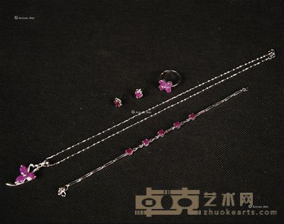 红宝石首饰 （一套） --
