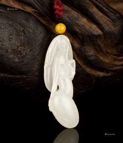 白玉籽料“裸女”挂件