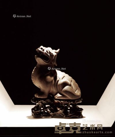 乾隆 朝天吼香薰 高17cm;宽16cm