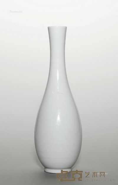 清中期 德化窑白釉净水瓶 高22.5cm