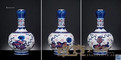 清乾隆 青花釉里红狮子绣球图蒜头瓶 高35.5cm