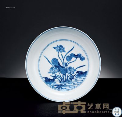 清雍正 青花荷塘鸳鸯盘 直径17.5cm