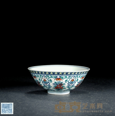 清道光·斗彩花卉纹碗 直径：15cm