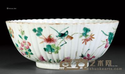 清光绪 粉彩菊瓣纹碗 直径18cm