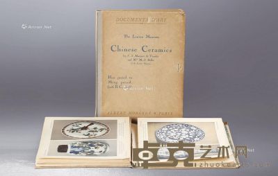 1922年 《卢浮宫藏瓷》两册全 --