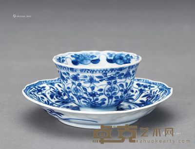 康熙 青花折枝花茶盏 (一套) 直径6.7cm;高4.1cm