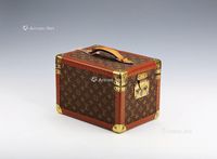 --1980年 Louis Vuitton Beauty Case 3 首饰箱