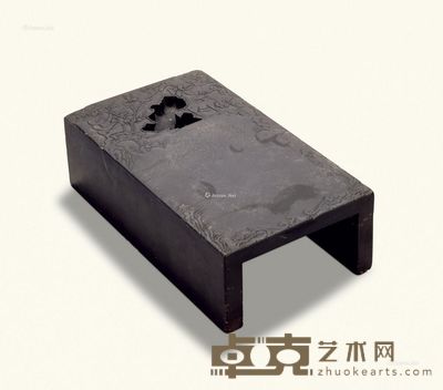 明晚期 歙州银星眉 纹封侯添寿抄手砚 纵25.5cm；宽14cm；高7.5cm