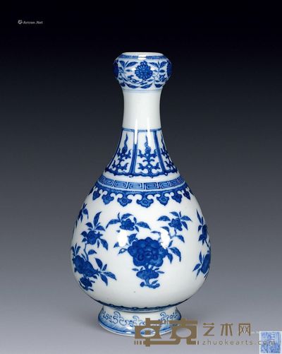清 青花三多纹蒜口瓶 高28cm