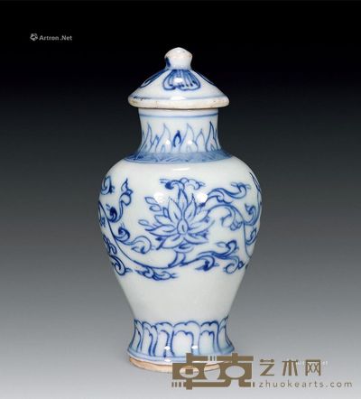 清康熙 青花缠枝花带盖小瓶 高12.5cm