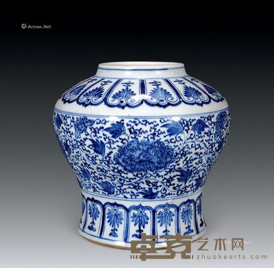 清乾隆 青花缠枝莲天字罐 高22cm