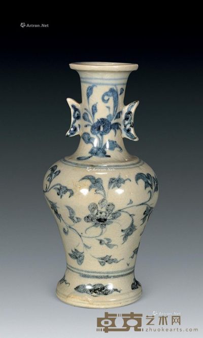 明早期 青花缠枝莲戈形耳瓶 高17cm