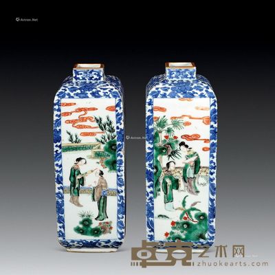 清中期 青花加彩人物方瓶 (一对) 高31cm×2