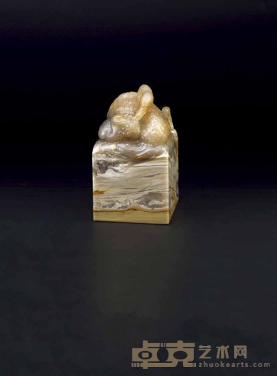 巴林巧色冻石 7×7×12.5 cm