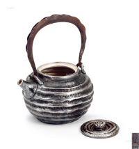 江户中后期 日本铁把银壶