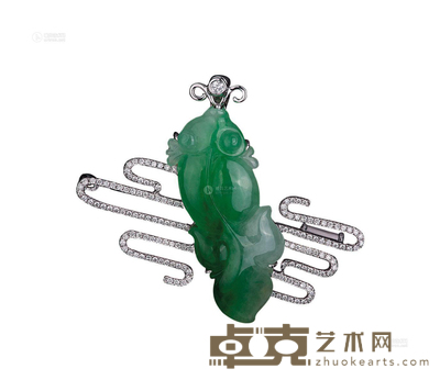 天然翡翠冰种飘绿金鱼配钻石挂件 --