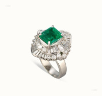 铂900祖母绿镶钻石戒指