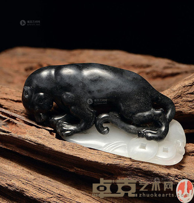 张克山 青花豹钱把件 6×1.2×2.9cm