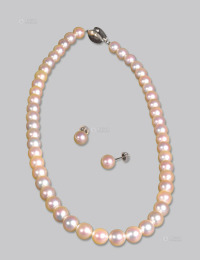IRIS-SPIRA珍珠项链耳钉套装