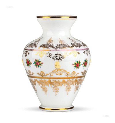19世纪中晚期 历史主义风格玻璃花瓶